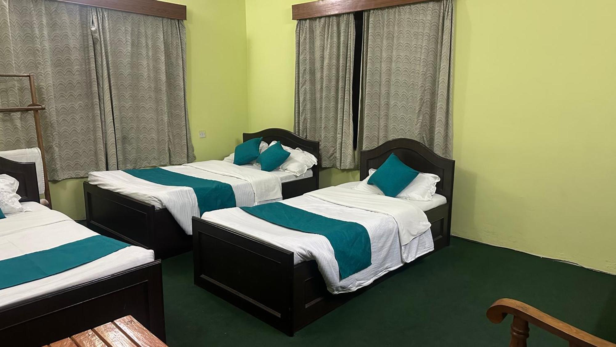 นิว โปคฮาร่า ลอดจ์ Hotel โพคารา ภายนอก รูปภาพ