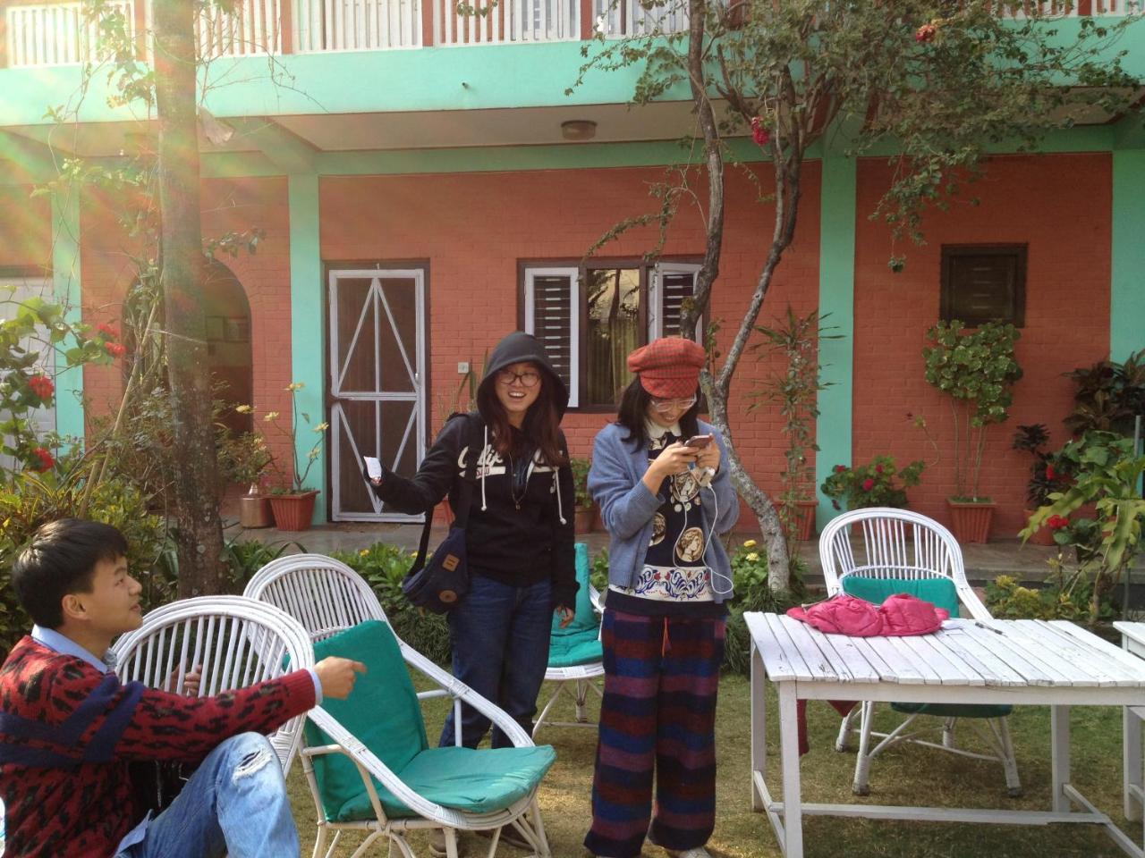 นิว โปคฮาร่า ลอดจ์ Hotel โพคารา ภายนอก รูปภาพ