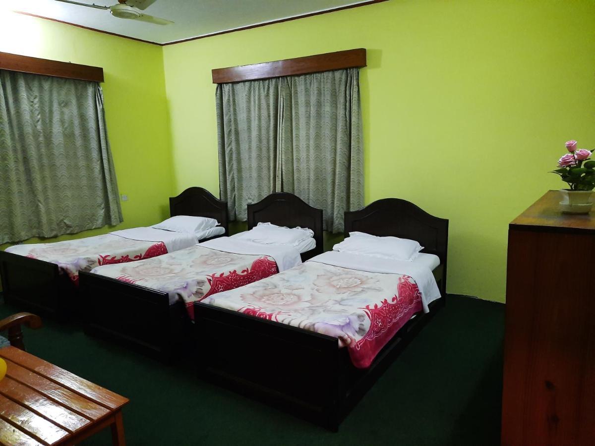 นิว โปคฮาร่า ลอดจ์ Hotel โพคารา ภายนอก รูปภาพ